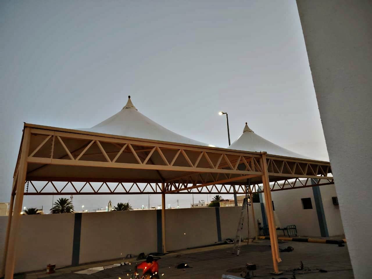 تركيب مظلات هرميه الرياض بشكل جميل في الرياض — مظلات هرمية