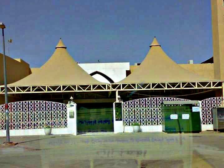تركيب مظلات هرميه مباني عامه في الرياض — مظلات هرمية